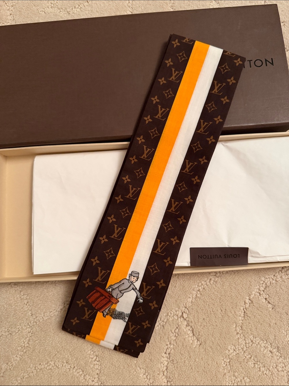 LIMITED EDITION Louis Vuitton Brown Monogram Stripe Silk scarf